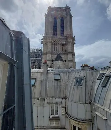 Duplex Notre-dame De